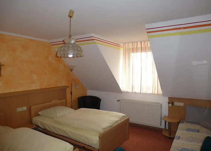 Hotel Land-gut-hotel Zum Bartl