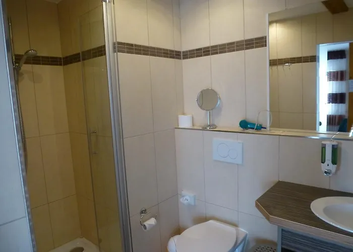 Land-gut-hotel Zum Bartl 3*