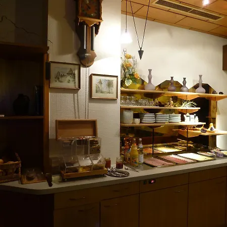 Hotel Land-gut-hotel Zum Bartl