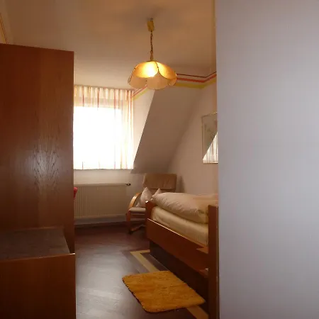 Hotel Land-gut-hotel Zum Bartl 3*
