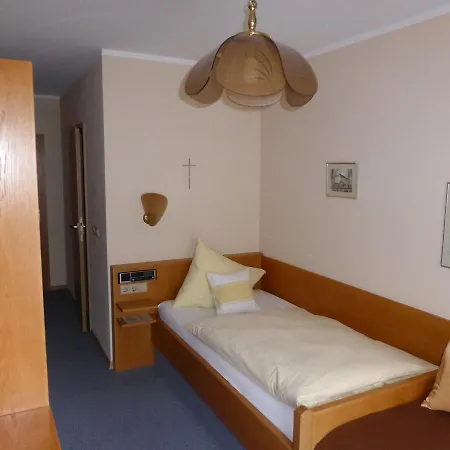 Land-gut-hotel Zum Bartl